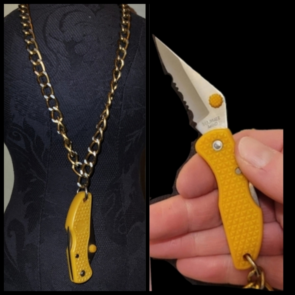 Gold silver yellow ridge runner blade self defense knife necklace NWT